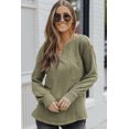 thumbnail image 4 of ABPHQTO Top holgado con bolsillos y cuello partido de punto gofrado verde para mujer, 4 of 5