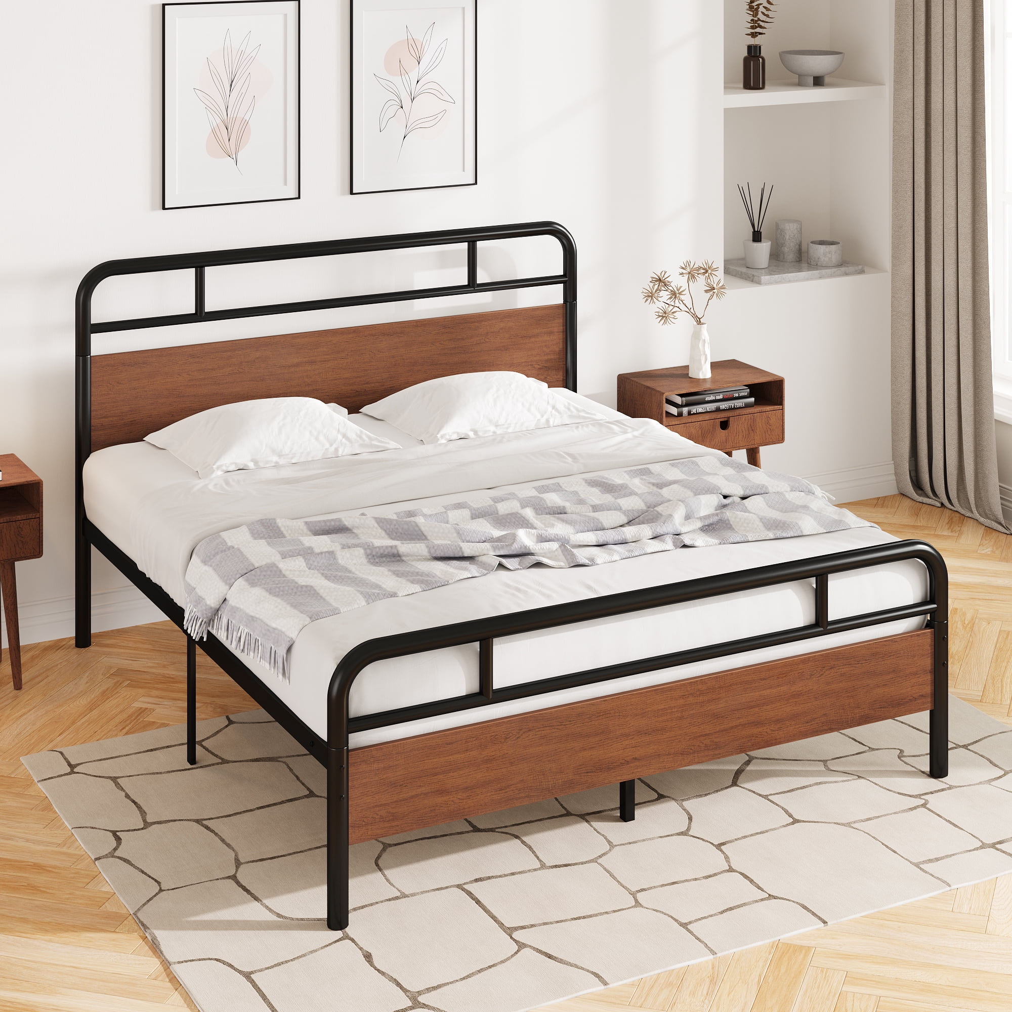 Einfach Queen Size Heavy Metal Bed Frame Headboard and Footboard, Brown