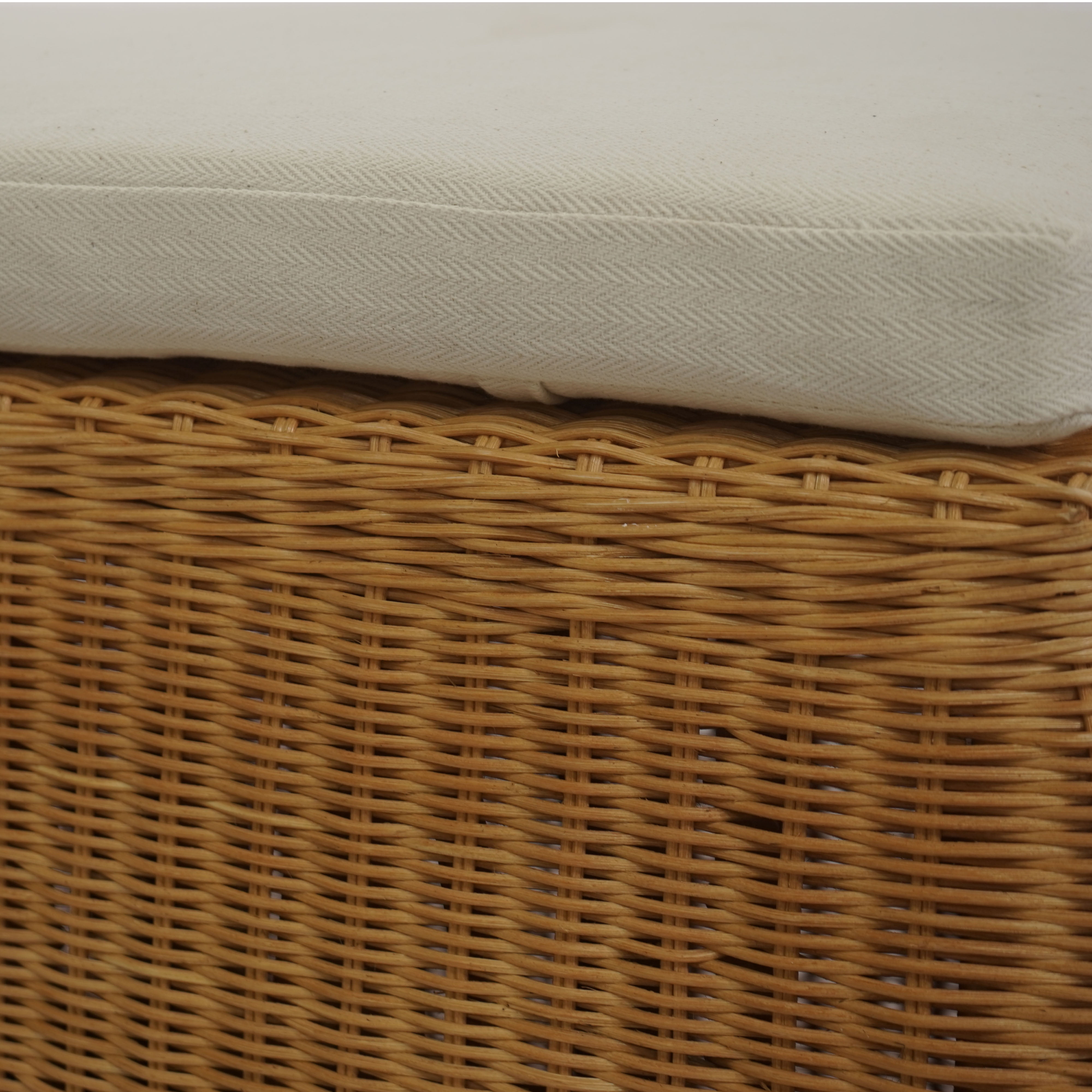 Safavieh Couture Hylda Rattan Upholstered Bench, Natural/White