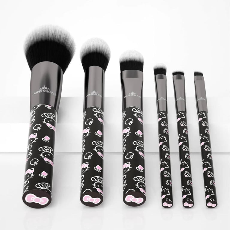 Eyeliner Liquide Hello Kitty Maybelline - Noir Mat, Tenue 24h, Pinceau Fin, 2,8ml Neuf