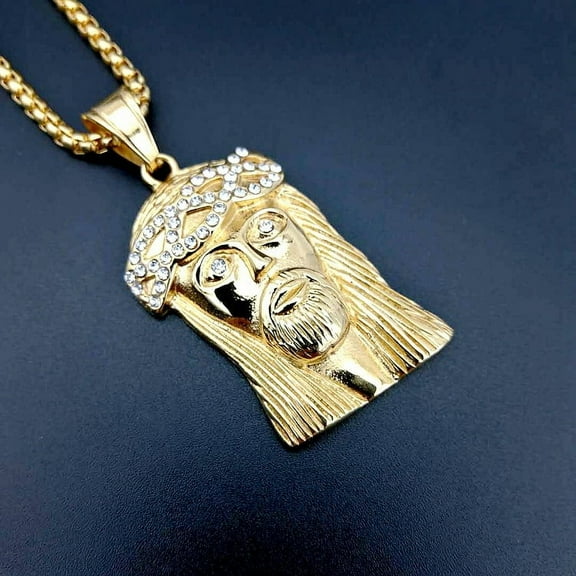 Fashion 14K Yellow Gold Jesus Pendant Necklace for Men Women Christians Amulet Accessaries Hot Sale Birthday Party Jewlery Gifts