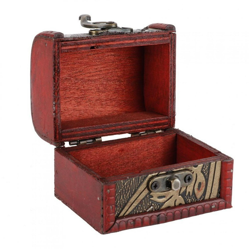 small treasure chest toy box