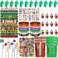 thumbnail image 1 of Set Party Favors Football, 134 unidades, pulsera, silbato y llavero, 1 of 7