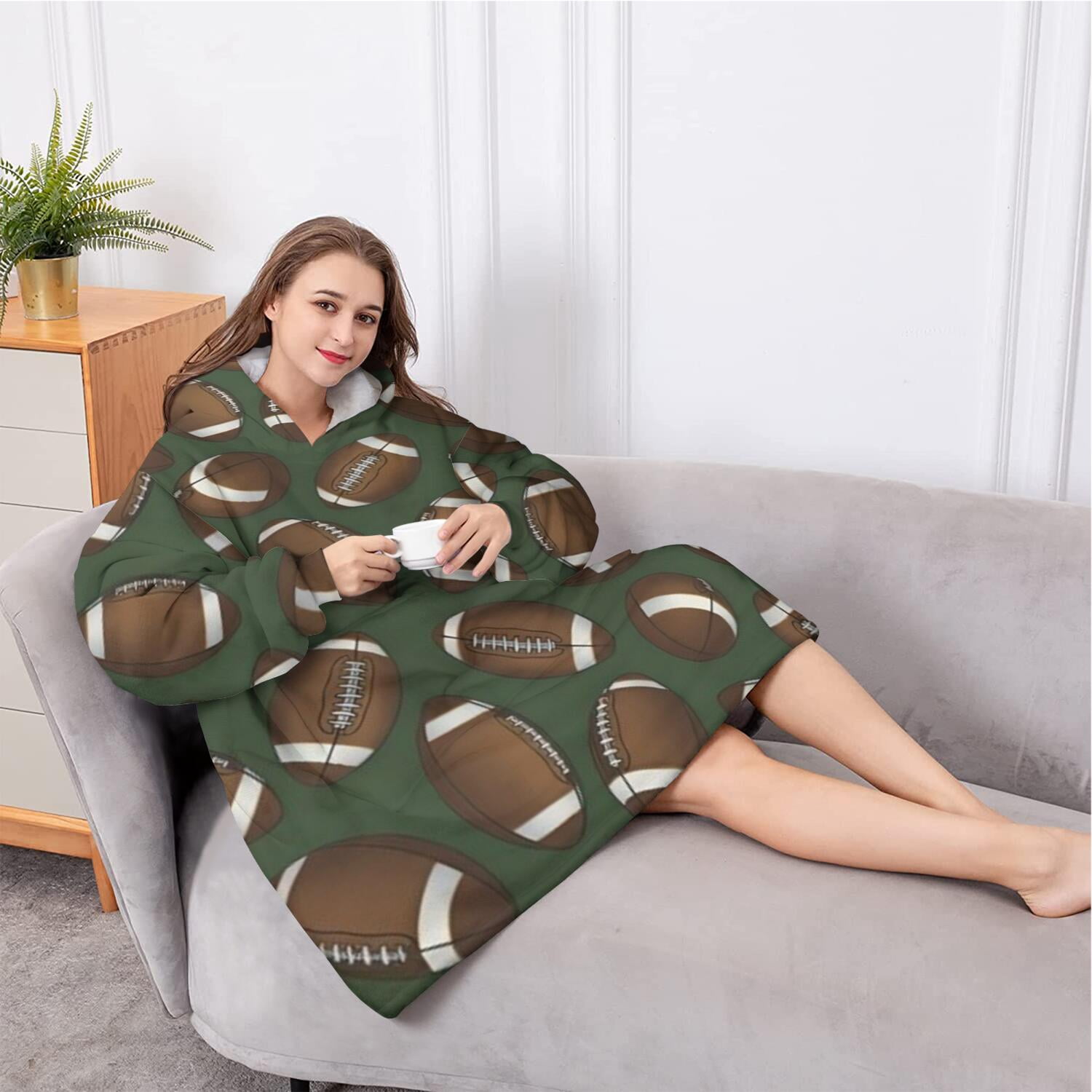 Oversized Wearable Blanket Hoodie,Football Pattern Sherpa Blanket Hoodie with Super Pockets,Super Warm Fuzzy Pullover for Women & Men