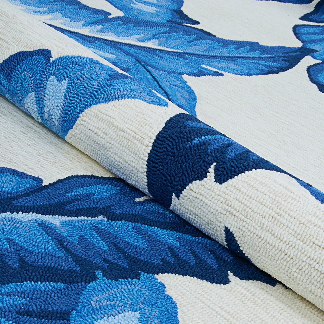 Couristan 3' x 5' Blue Floral Outdoor Rug