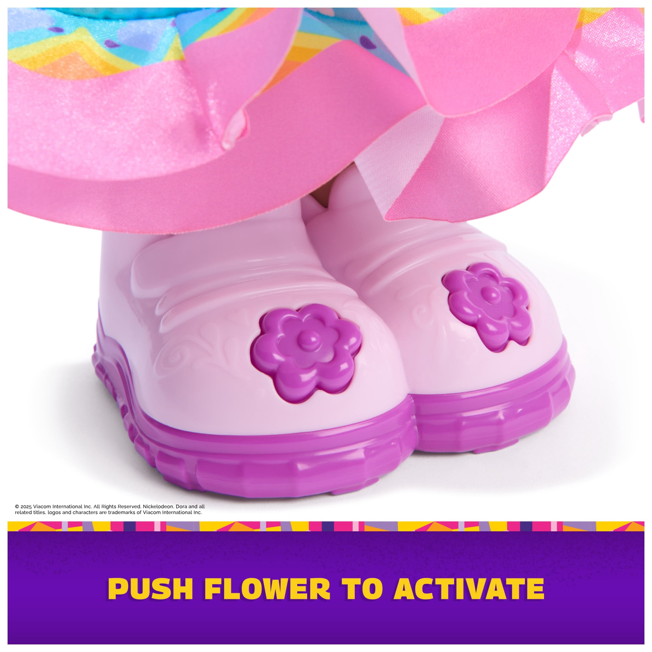 Dora the Explorer, Dance with Me Dora, Interactive Dancing Doll with Music & Bilingual Phrases for Kids 3 and up