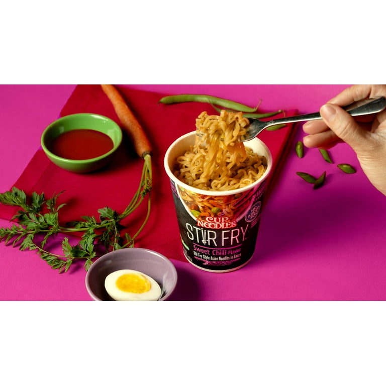 Nissin Cup Noodles Stir Fry Sweet Chili Flavor Asian Noodles in Sauce 2.89 oz. Cup
