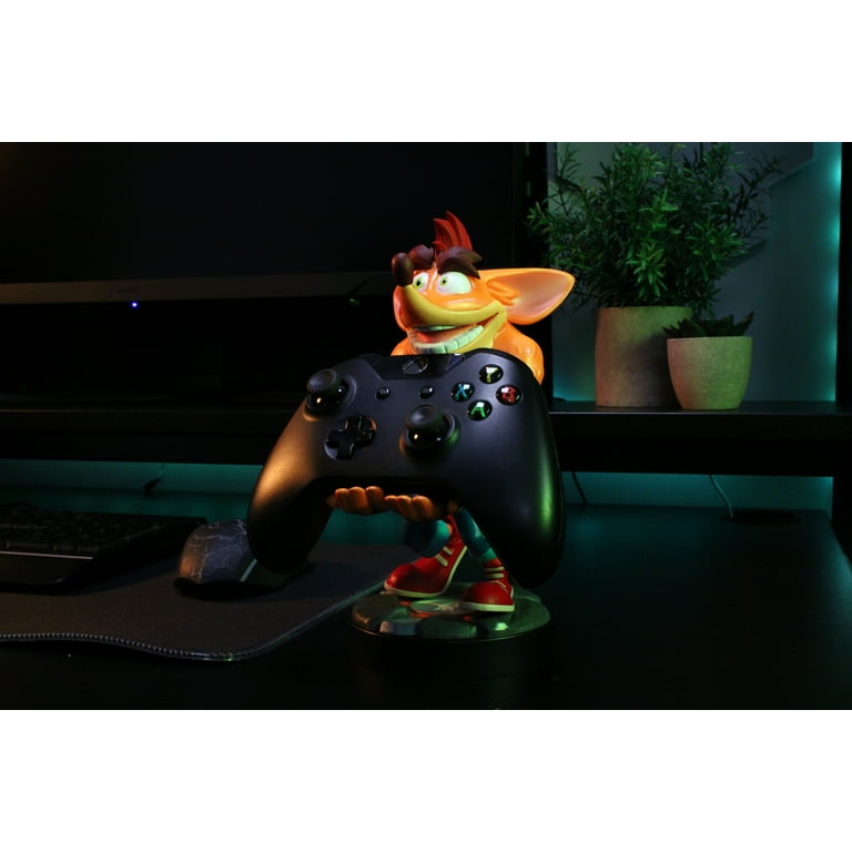 Porta mando Cable Guy Aku Crash Bandicoot PS4 - Conectividad y