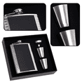 thumbnail image 3 of Set de regalo de petaca, petacas para licor para hombres con funda de cuero negro, 3 of 5