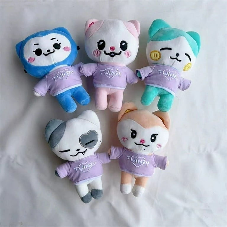 Super Soft ITZY Idol Twinzy Plush Doll in Purple Clothes