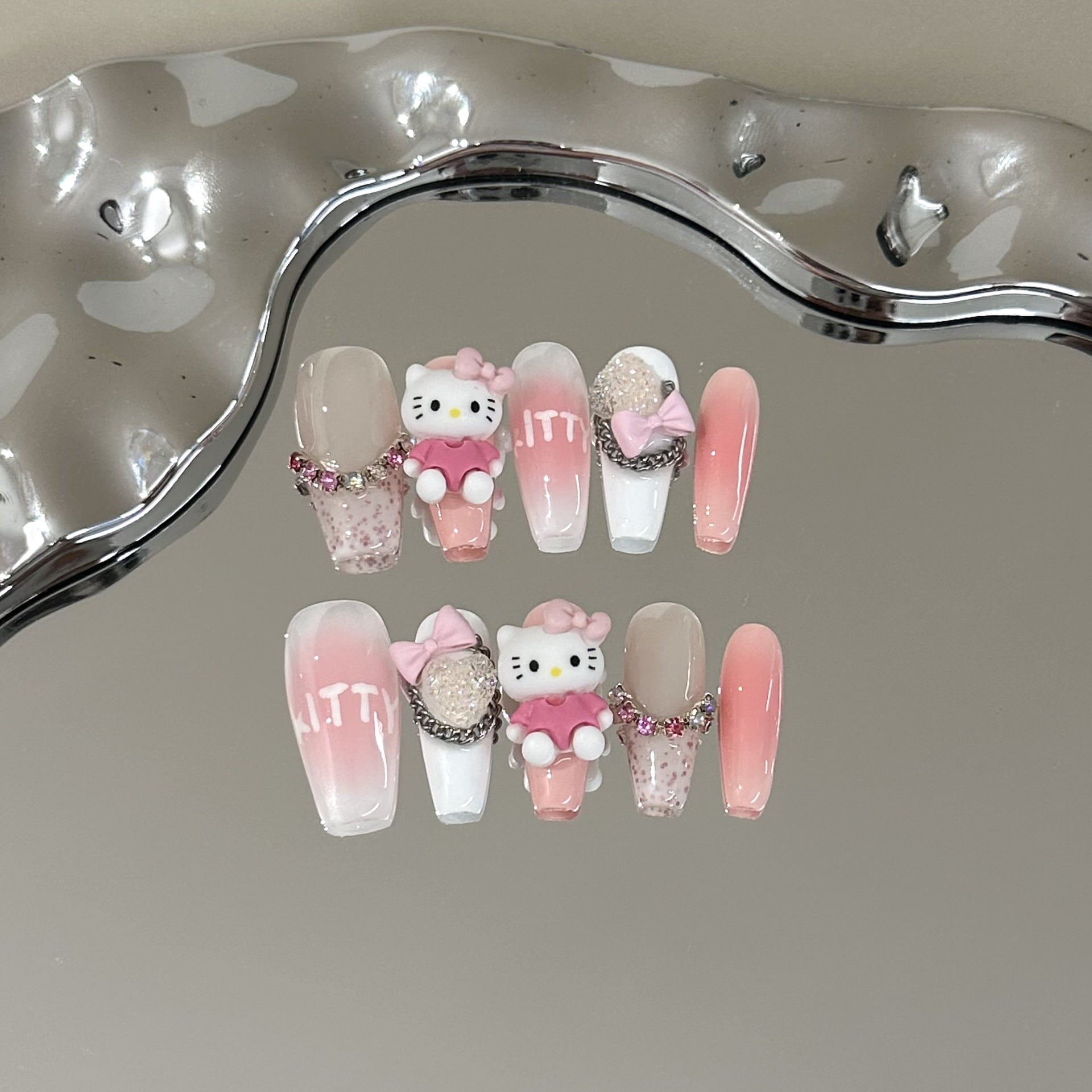 Handmade nail pads, high-end pink blush nail kitt cat manicure, love bow temperament, white nails