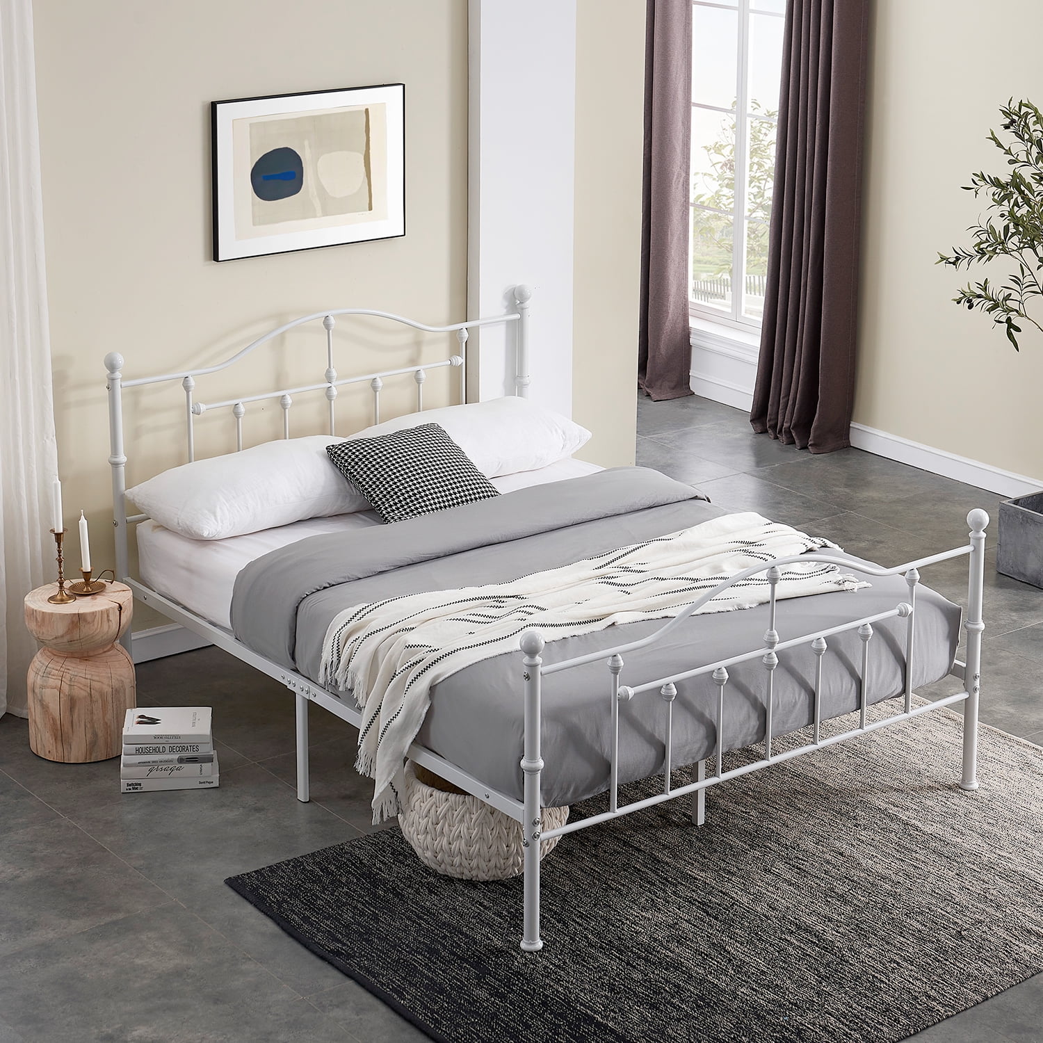 VECELO Vintage Victorian Full Size White Metal Platform Bed Frame with