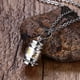 thumbnail image 3 of Cremación de de collar de cineraria cineraria cineraria conmemorativa de material acero inoxidable con mantra budista, 3 of 8