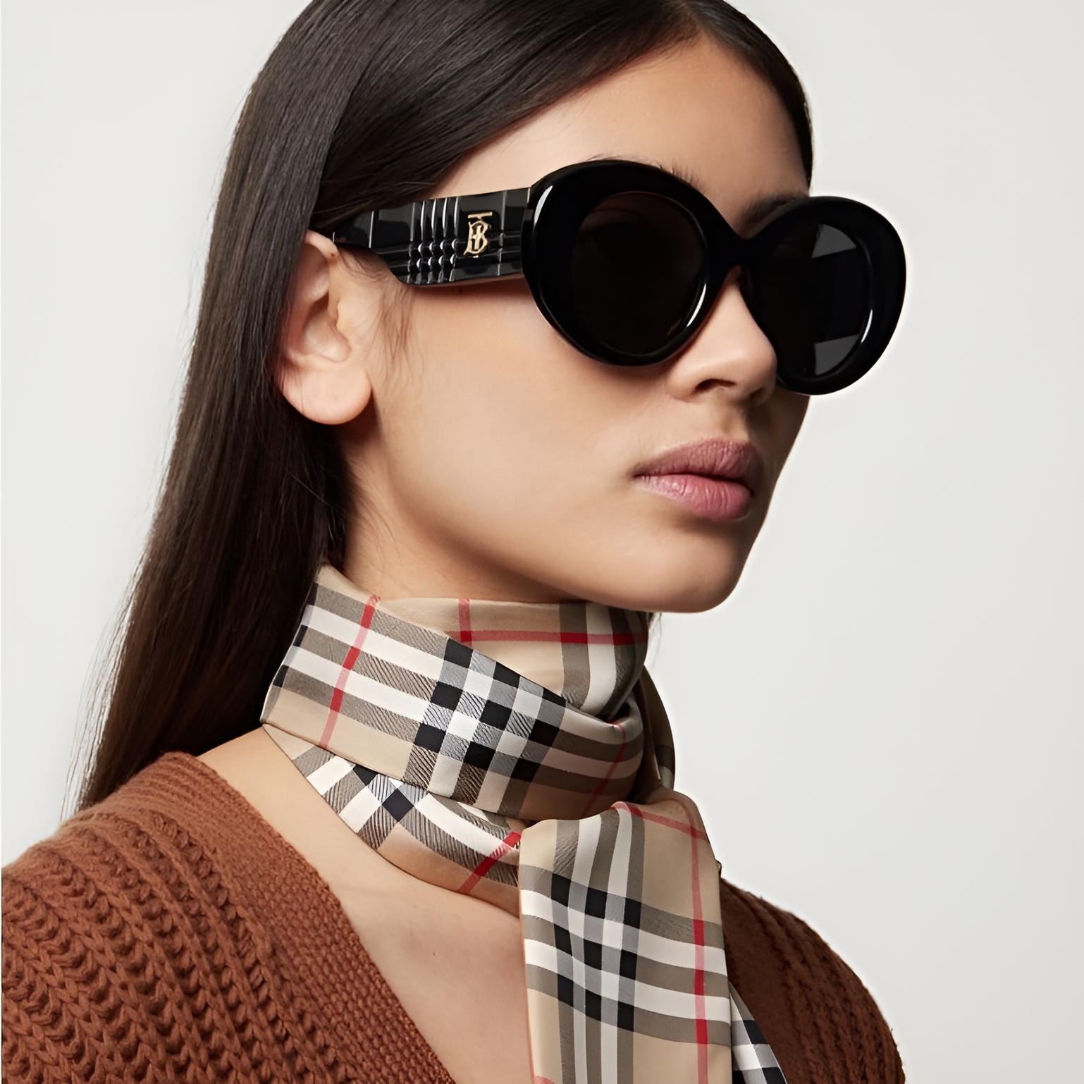 Burberry Margot Women s Black Oversize Round Sunglasses