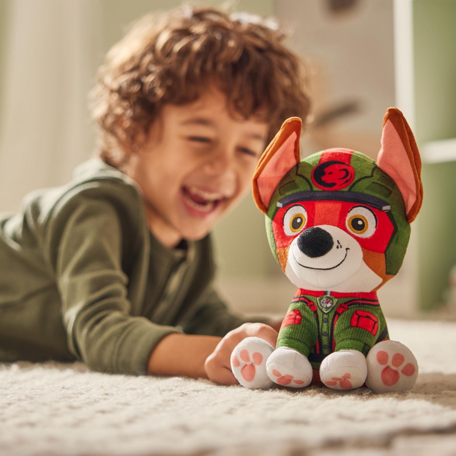 PAW Patrol Jungle Pups, Tracker 8-Inch Plush, Stuffed Animal Kids Toys for Boys & Girls Ages 3 and Up