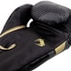 thumbnail image 5 of Guantes de boxeo Venum Elite de 3 capas de espuma, camuflaje oscuro y dorado, 5 of 6