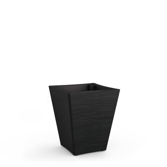 Bristol 18in Tall Planter - Black