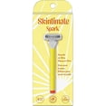thumbnail image 1 of Rastrillo Shick Skintimate Spark de 4 hojas con cartucho fácil de cambiar, 1 of 5