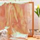 thumbnail image 4 of Tela iridiscente dorada de poliéster con arcoíris mágico, holográfica, brillante, gasa transparente, degradado, organza, encaje, 3,3 yardas (59 pulgadas) de ancho, 4 of 9