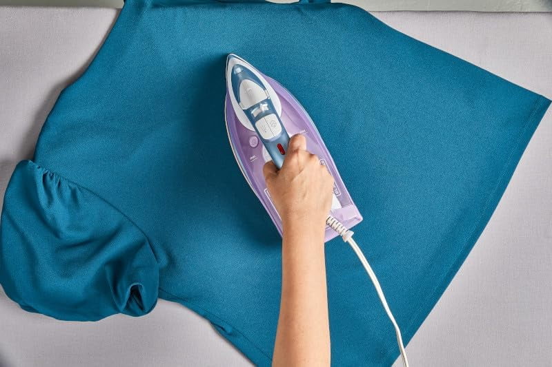 BLACK+DECKER Moonstone Iron, Ceramic Infused Soleplate & Anti-Drip Function with Auto Clean and Auto Shut-off, 50% Smoother Glide for Fabric Wrinkles