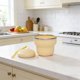 thumbnail image 5 of Vaso de agua plegable de silicona con tapa – Vaso portátil plegable para viajes, camping y actividades al aire libre, vaso a prueba de fugas con cuerda para colgar, apto para agua fría y caliente., 5 of 6