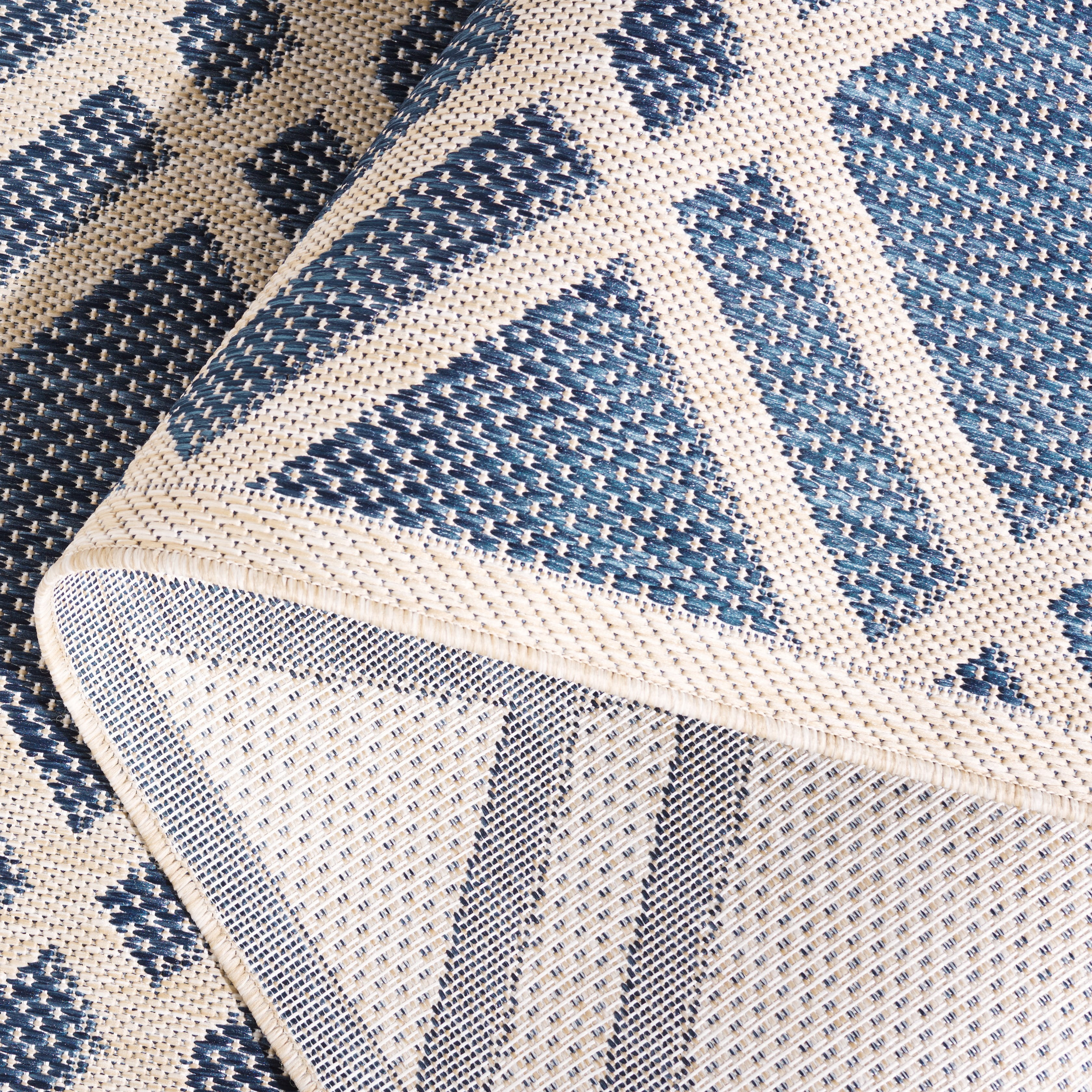 SAFAVIEH Beach House Aylen Geometric Indoor/Outdoor Runner Rug, Blue/Ivory, 2'2" x 10'