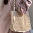 thumbnail image 4 of Bolso de hombro para mujer de malla de playa Tote, 4 of 5