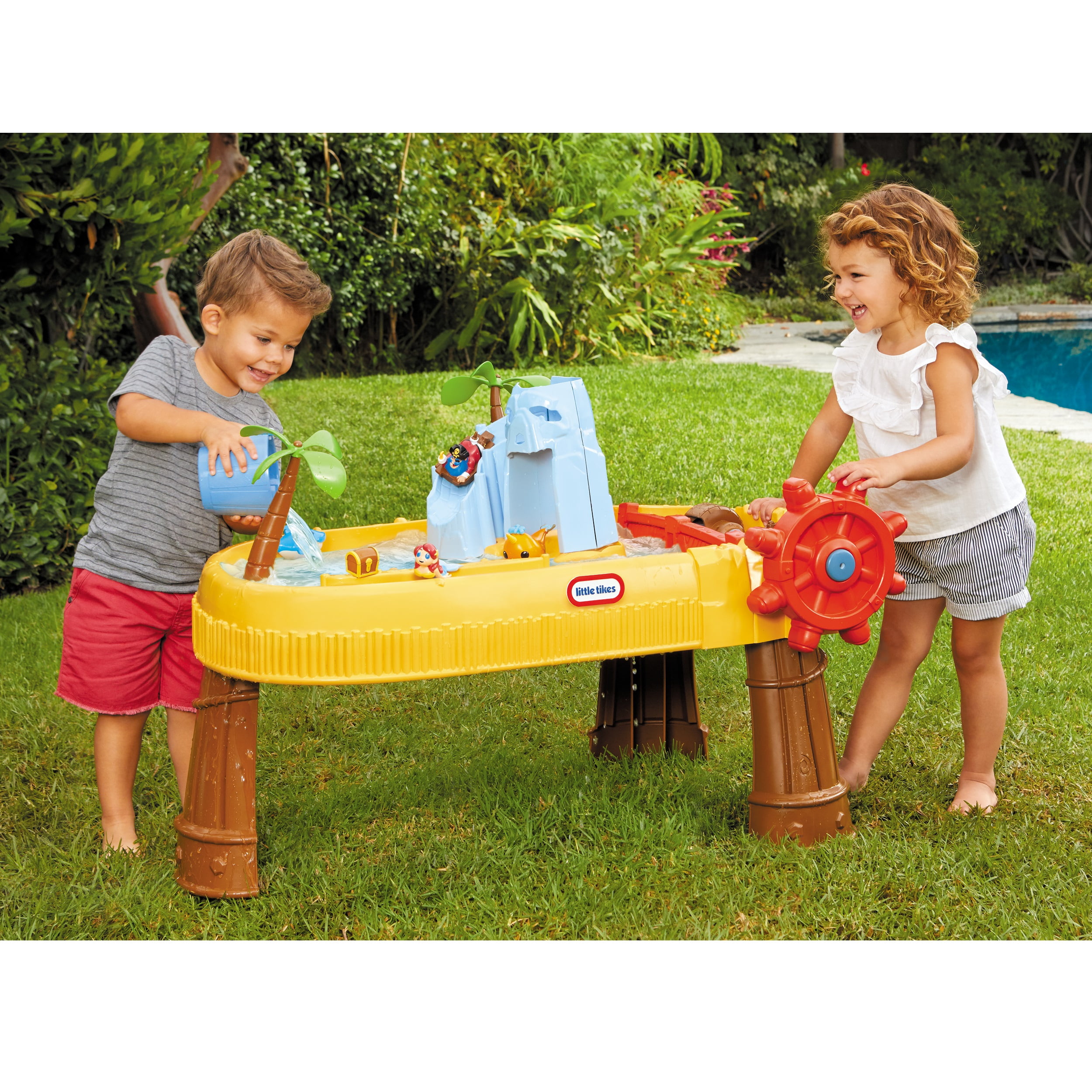 Little Tikes Island Wavemaker Water Table, for Ages 2+