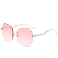 thumbnail image 2 of Lunettes de Soleil Il de Chat Classiques Unisexes Y1208, 2 of 5