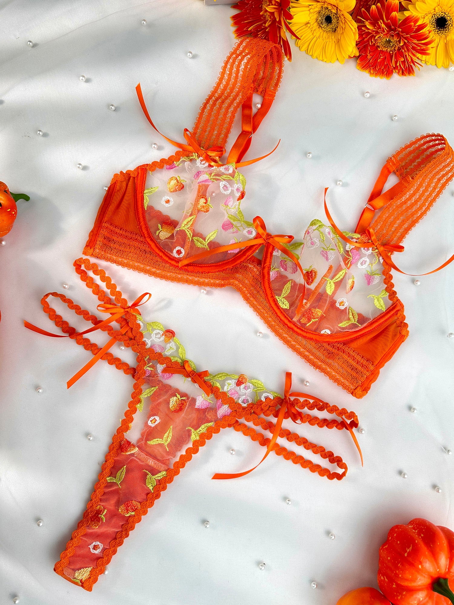 Sunny Meadow Floral Lace Lingerie Set (ORANGE, M+)