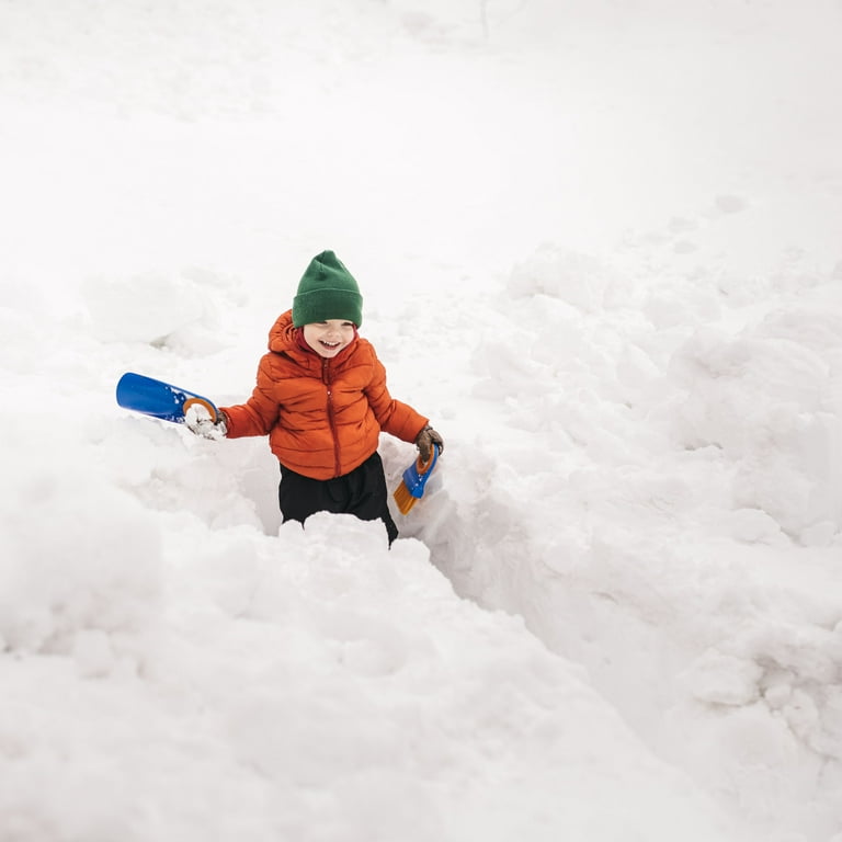 Fiskars Kids Scratch and Digging 4-Piece Outdoor Plastic Garden