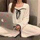 thumbnail image 1 of Conjunto de pijamas de invierno para mujer, ropa de dormir cálida de Navidad, conjunto de dos piezas de talla grande, 1 of 4