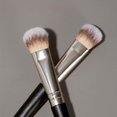 thumbnail image 5 of Upgraded 2026 Double Head Eye Brush Soft Hair Does Not Powder Novice Makeup Brush Natural Makeup, 5 of 8