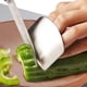thumbnail image 4 of Protector de corte de dedos de acero inoxidable, herramienta de cocina segura, 4 Uds., 4 of 8