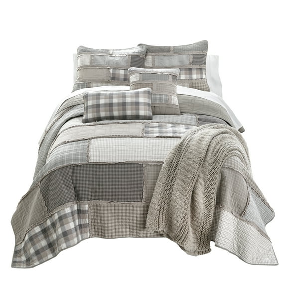 Donna Sharp Smoky Cobblestone Ragged Pieced Cotton Full/Queen Quilt