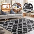 thumbnail image 4 of Tapete Decorativo Afelpado Antideslizante De 2x1.5 Para Decoracion De Interiores Cómodo Suave Sala Gris Con Grecas Genérica Tapete de peluche Grecas, 4 of 7