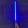 thumbnail image 4 of Espada parpadeante de 7 colores que cambia RGB, accesorios de cosplay, espada de juguete con sonido luminoso, regalo para niños, 4 of 11