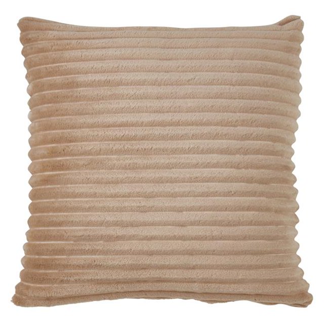 Saro Lifestyle 189.N18SC 18 in. Faux Rabbit Fur Throw Pillow Cover, Natural