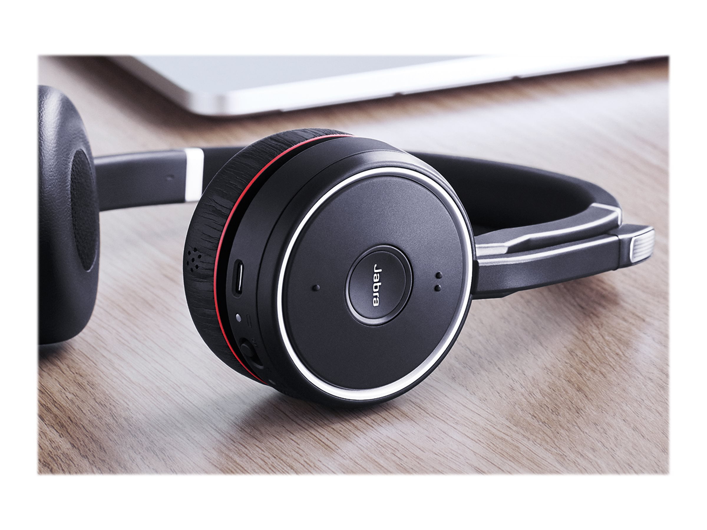 jabra evolve 75-is a wireless headset with active noise cancellation