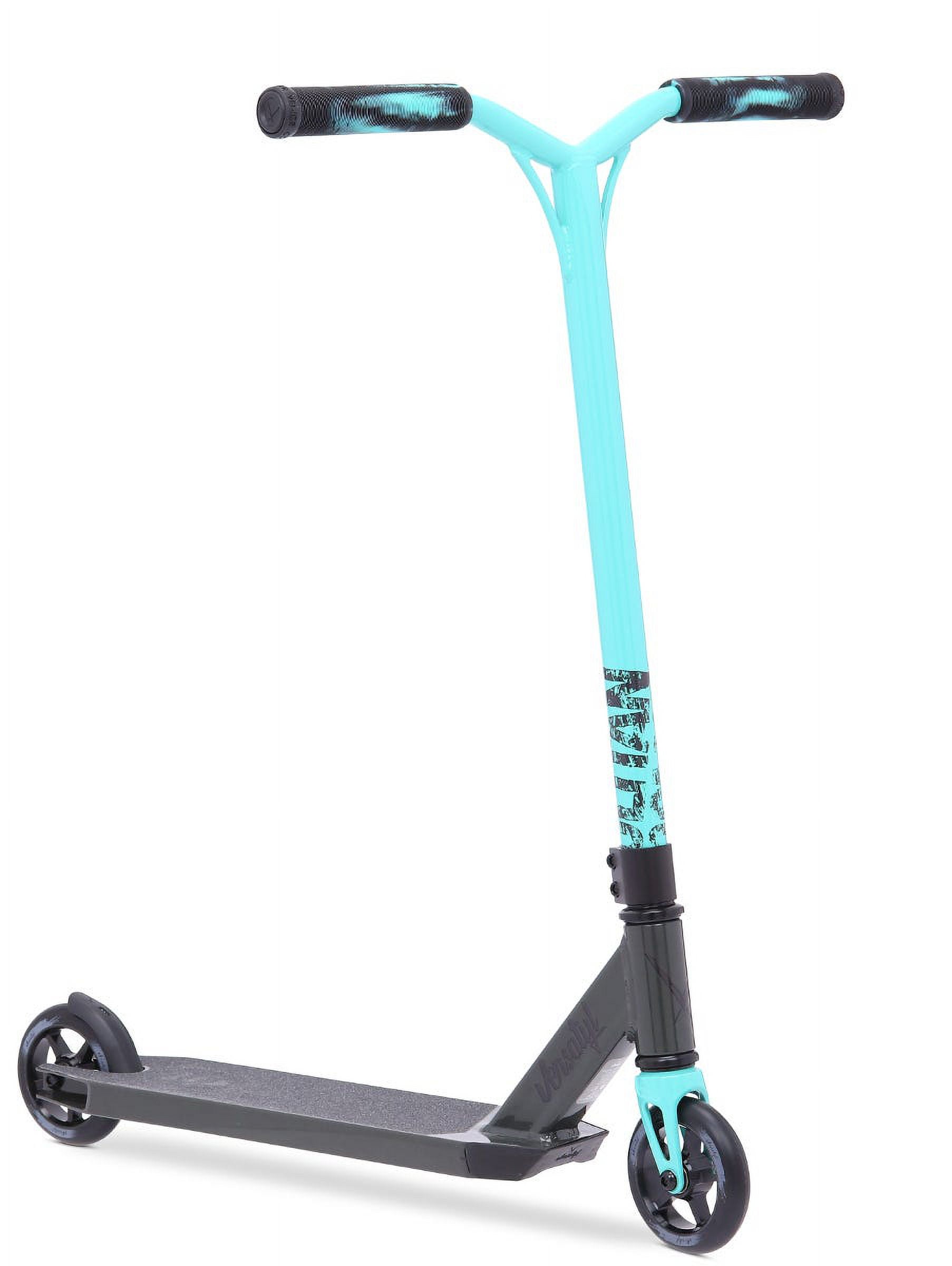 Versatyl Cosmopolitan V2 Pro Scooter Neo Chrome