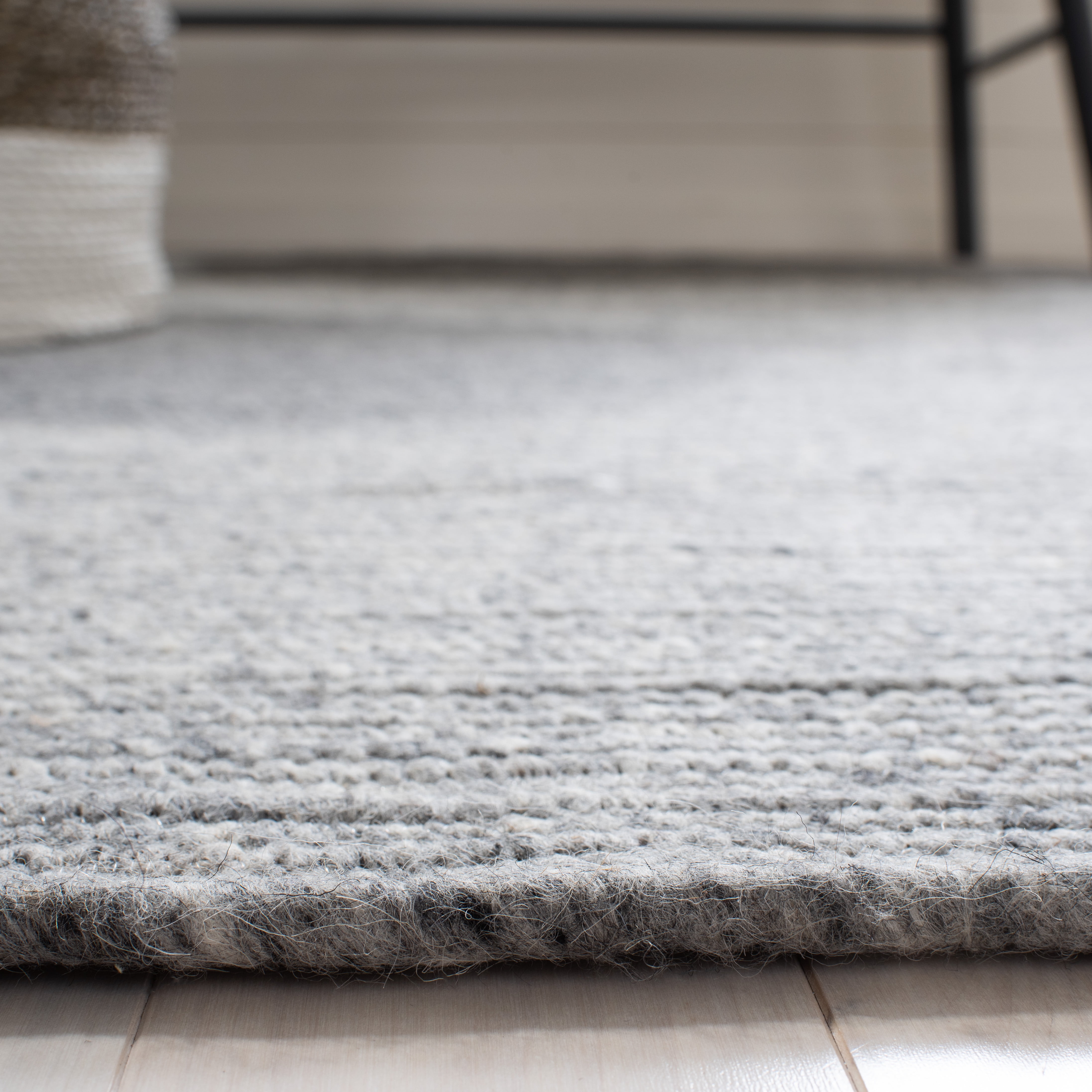 SAFAVIEH Braided Ronan Solid Reversible Area Rug, Gray, 4' x 6' Oval