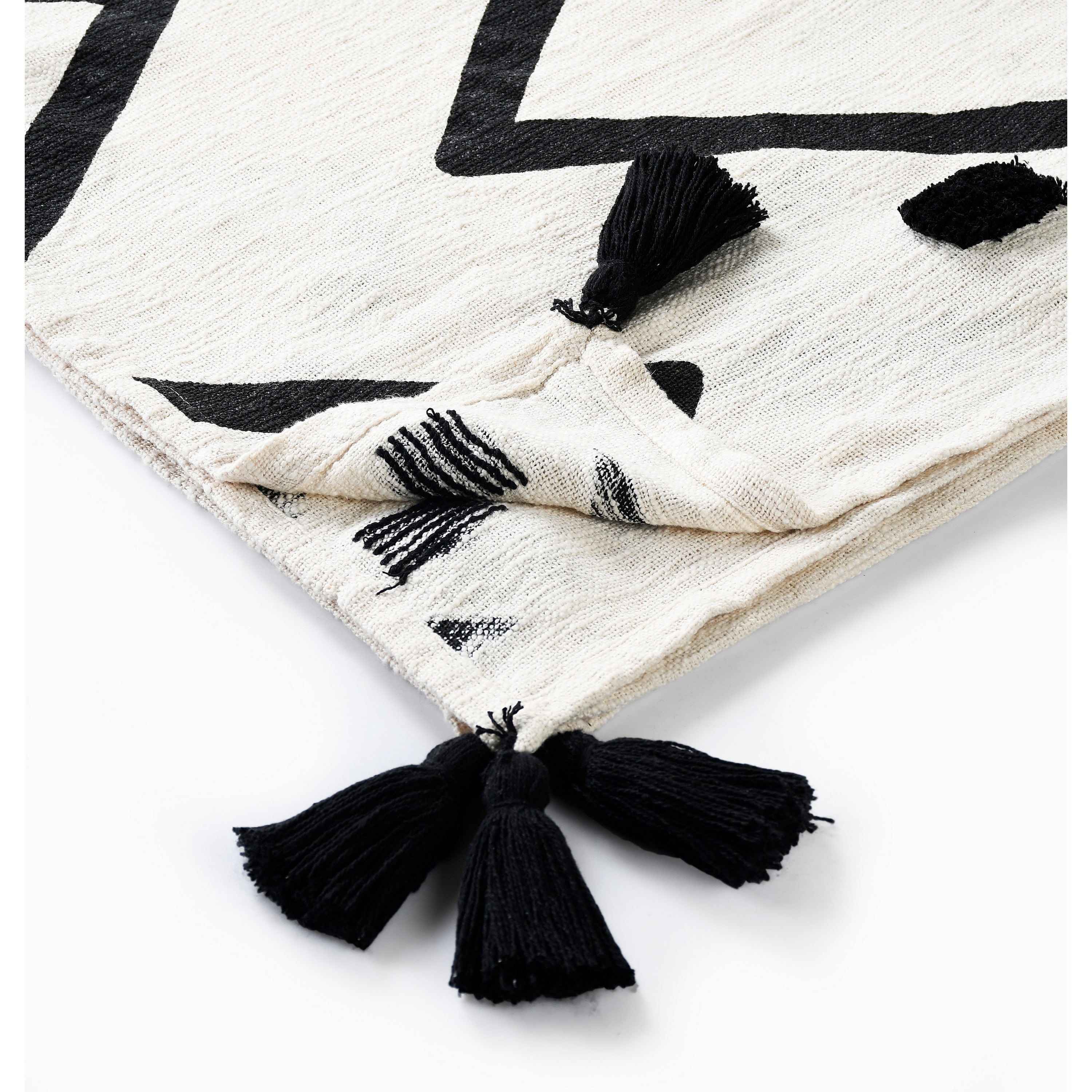 LR Home and Evette Rios Cream and Black Chevron Stripe Cotton Throw Blanket, 50" x 60"