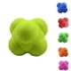 thumbnail image 5 of Soidarity Pelota de entrenamiento Hexagonal de 3 uds., pelota de reacción divertida para exteriores, pelota de silicona para coordinación de agilidad, Gimnasios en casa verde Soidarity HW4311-04, 5 of 6
