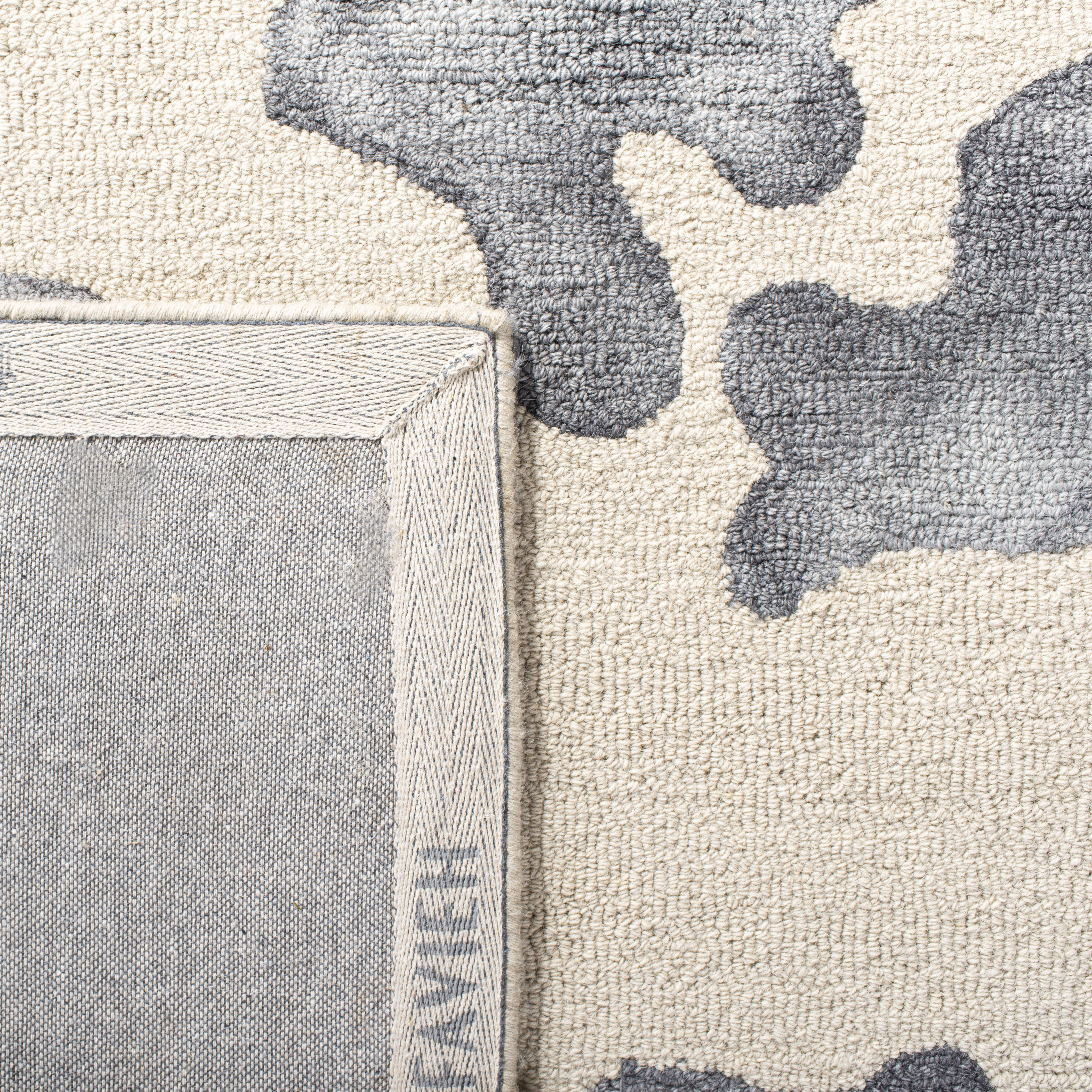 Safavieh Dip Dye Jennie Distressed Wool Runner Rug, Beige/Charcoal, 2'3" x 8'