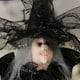 thumbnail image 2 of Decoración de bruja de Halloween BuyWeek muñeca de bruja escritorio, 2 of 5