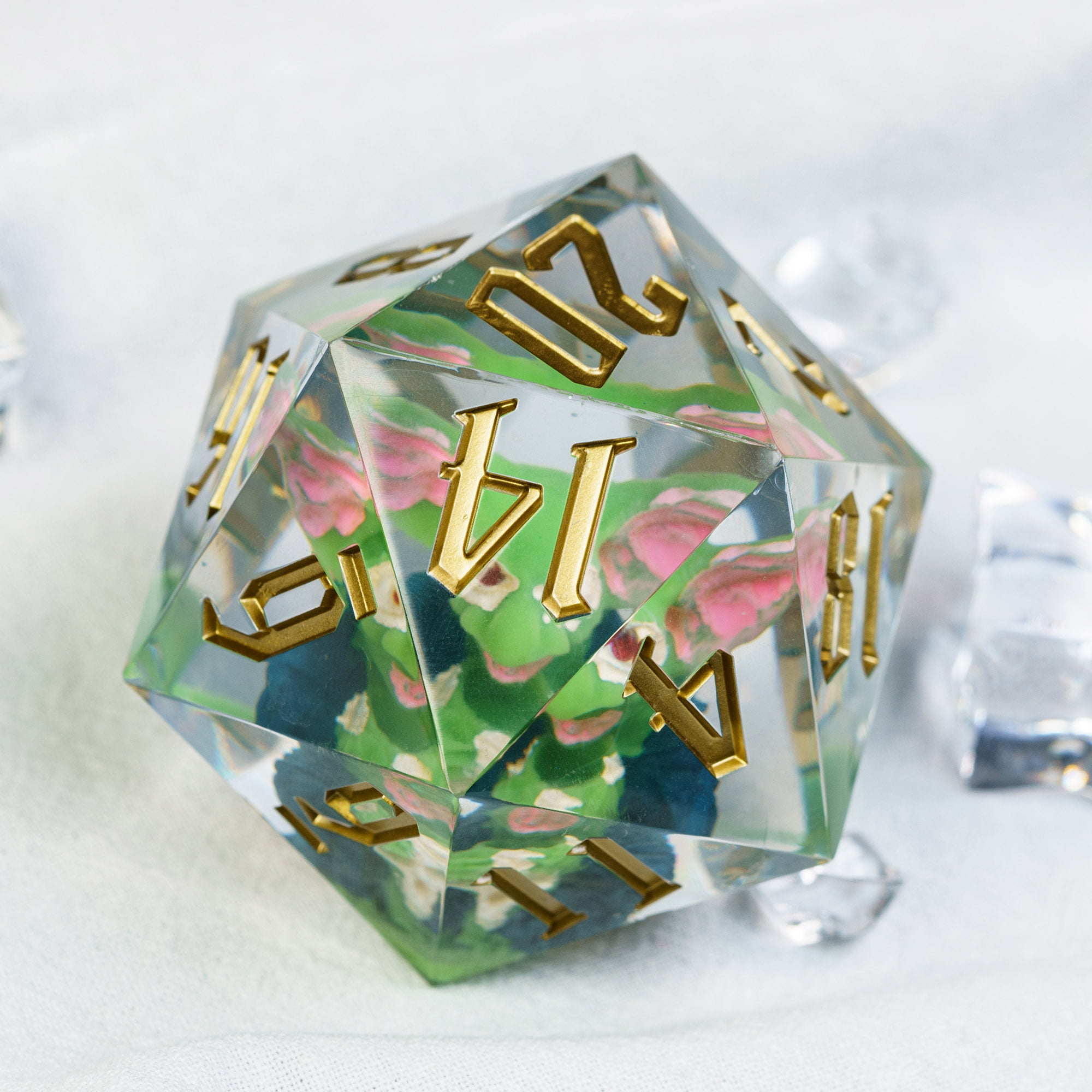 Cusdie 55MM D20 DND Dice Sharp Edges Dice, 20 Sided Resin Skull Dice, Single D20 Polyhedral Dice with Gift Box for Dungeons and Dragons TTRPG Role Playing Game Pathfinder