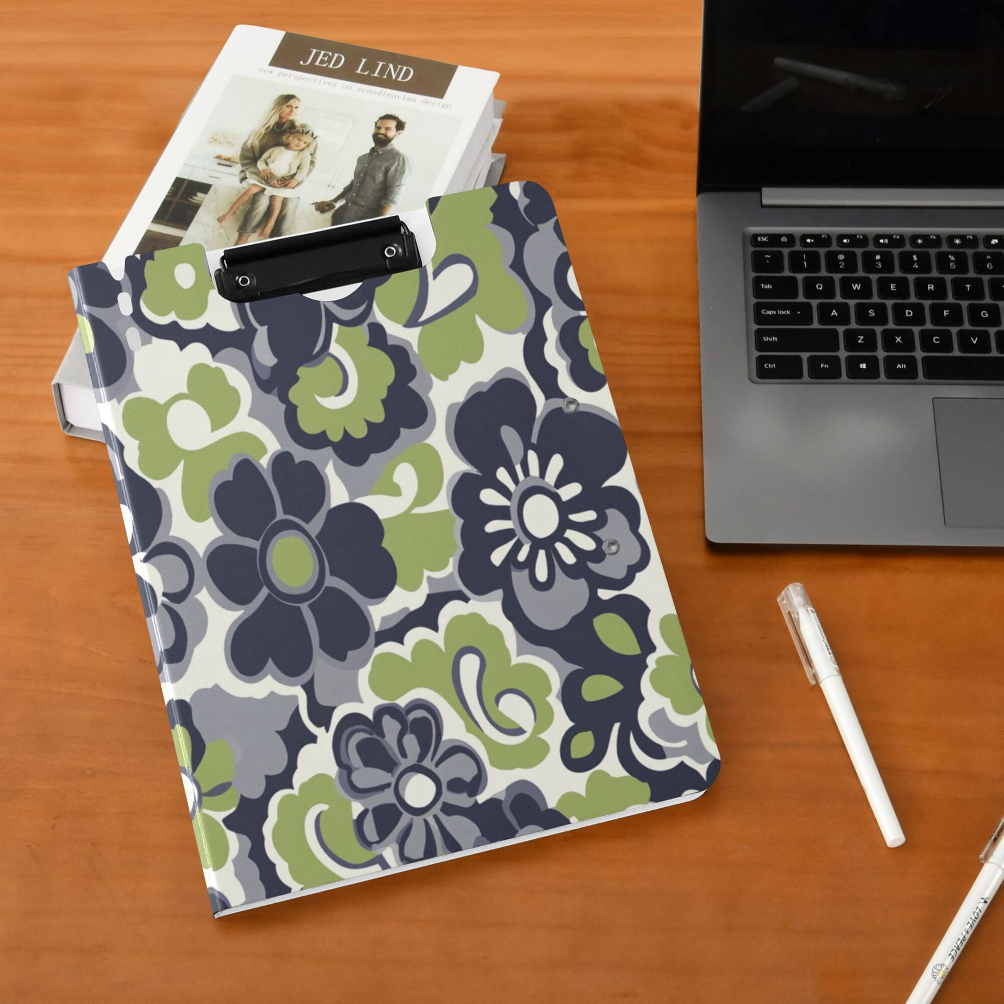 FORMRS A4 Clipboard Folder with Pen Holder Horizontal Foldable School Office Binder, Retro Floral Pattern