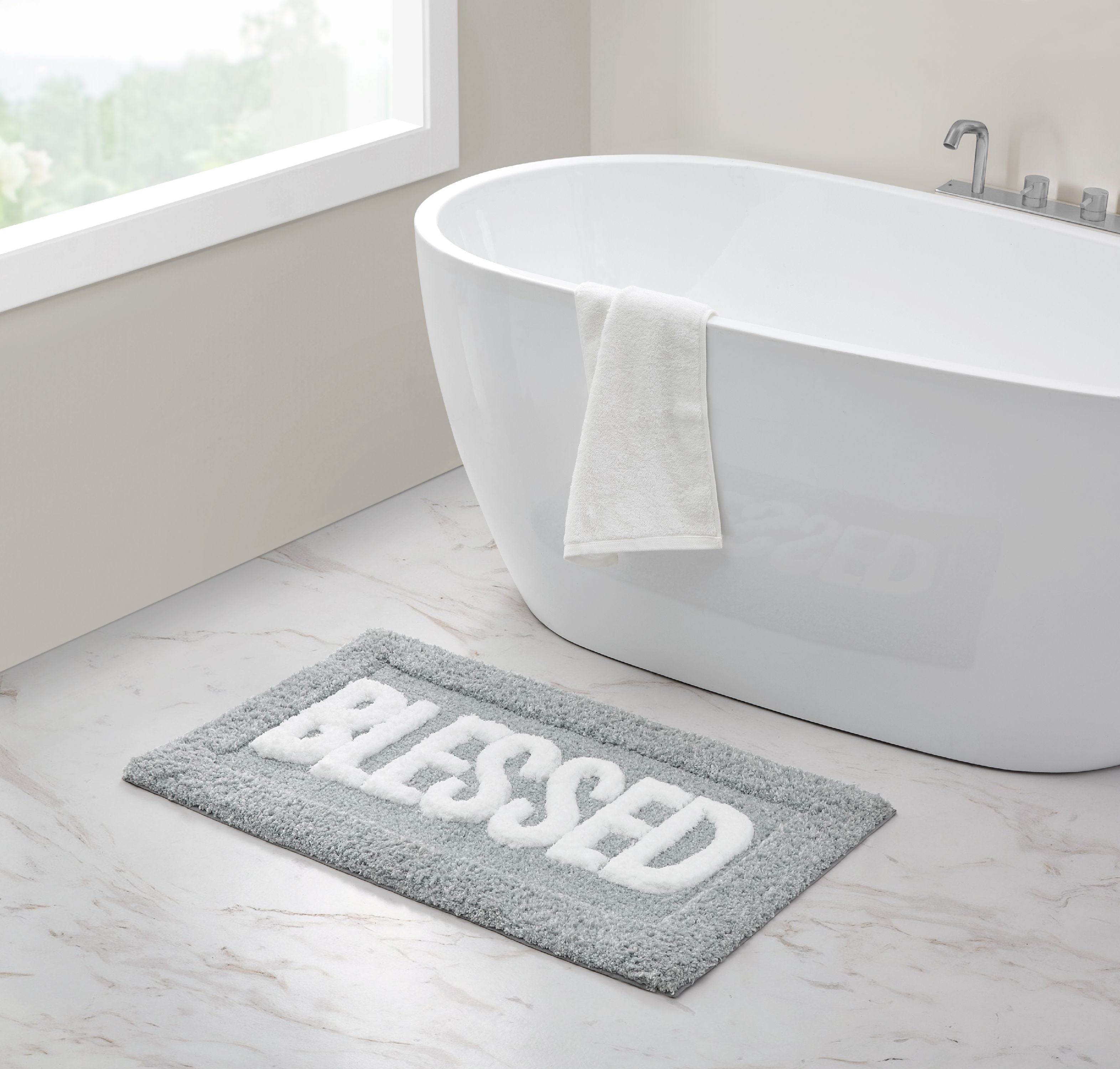 Mainstays Ultra Plush 'Blessed' Bath Rug, 20' x 32', Silver