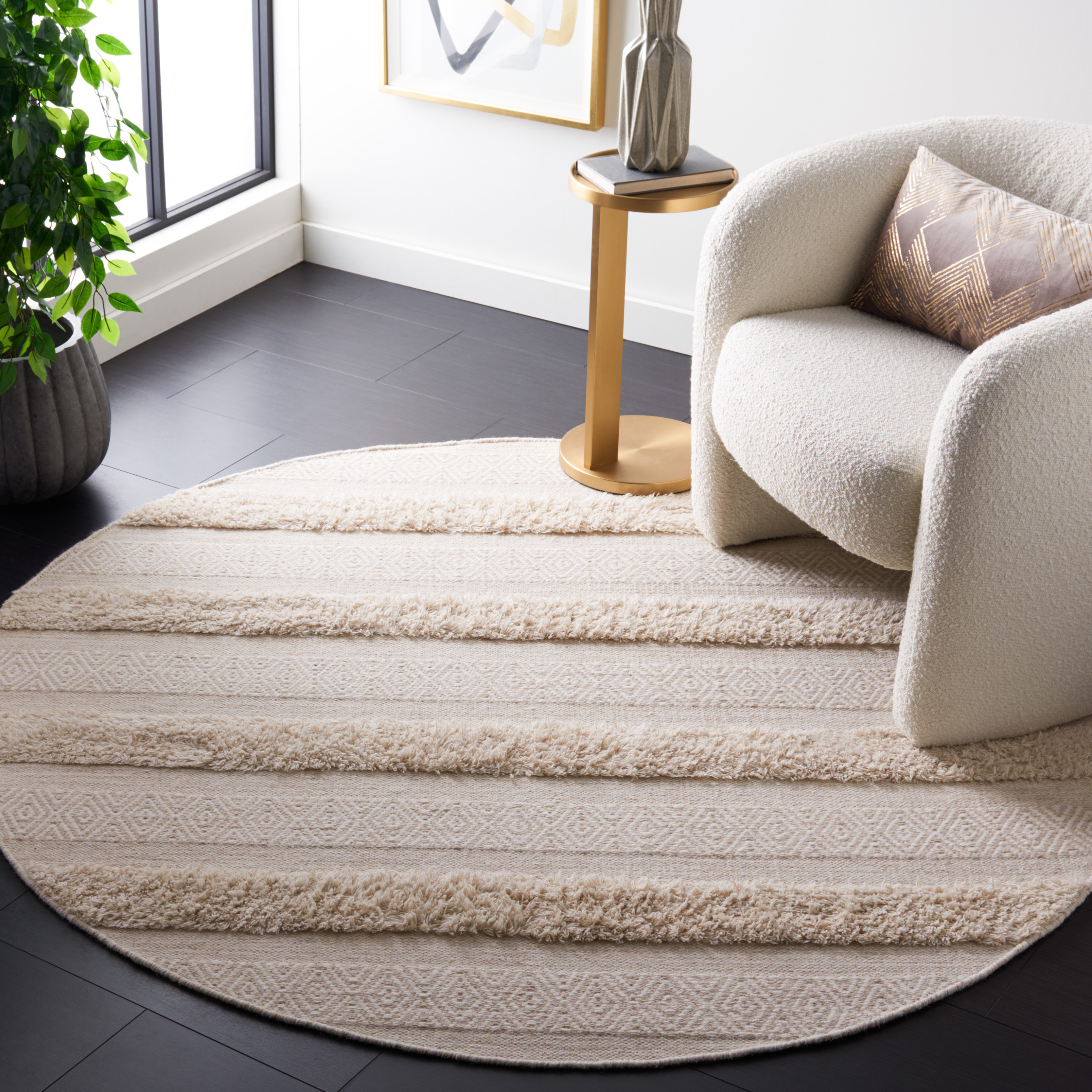 SAFAVIEH Vermont Zavier Stripe Area Rug, Ivory/Beige, 6' x 6' Round