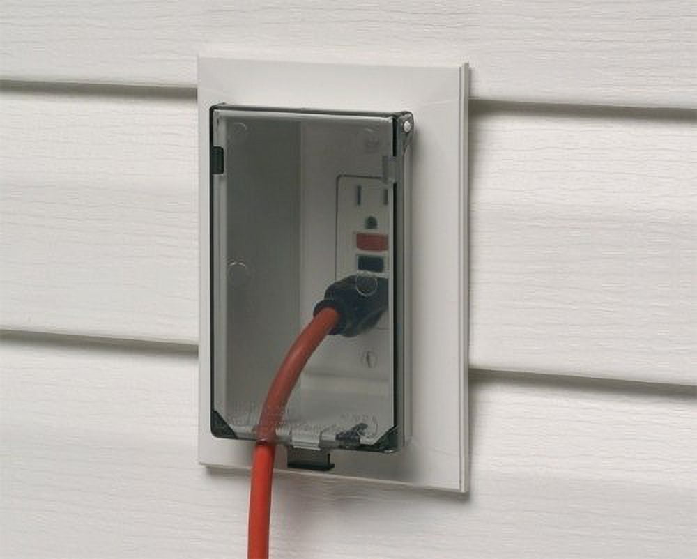 Arlington DBVS1C-1 Low Profile IN BOX Recessed Outlet Box Wall Plate Kit for New Vinyl Siding Construction, Vertical, 1-Gang, Clear